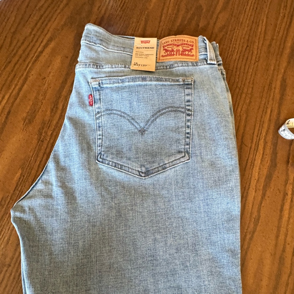 Levis Jeans